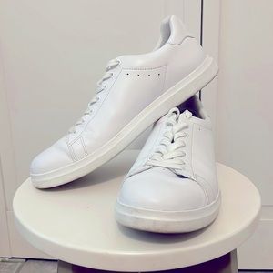 Tory Burch Howell Court Sneakers
